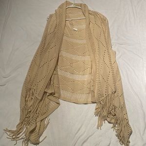 Cream shawl/tunic with fringe